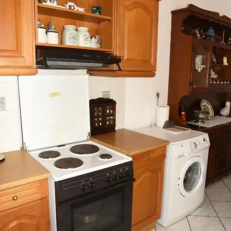 Andros 2 Berdrooms 4 Persons Cycladic House.