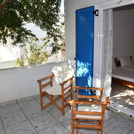 Дом отдыха Andros 2 Berdrooms 4 Persons Cycladic House.