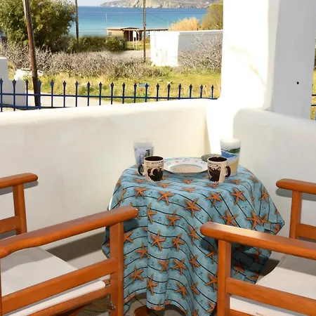 Andros 2 Berdrooms 4 Persons Cycladic House. Дом отдыха *