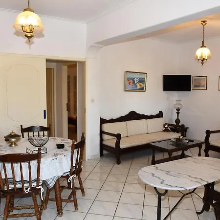 Andros 2 Berdrooms 4 Persons Cycladic House. * Кипри