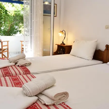 Дом отдыха Andros 2 Berdrooms 4 Persons Cycladic House.