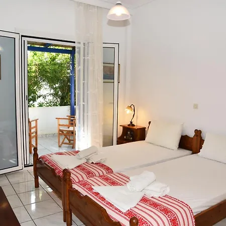Andros 2 Berdrooms 4 Persons Cycladic House. * Кипри