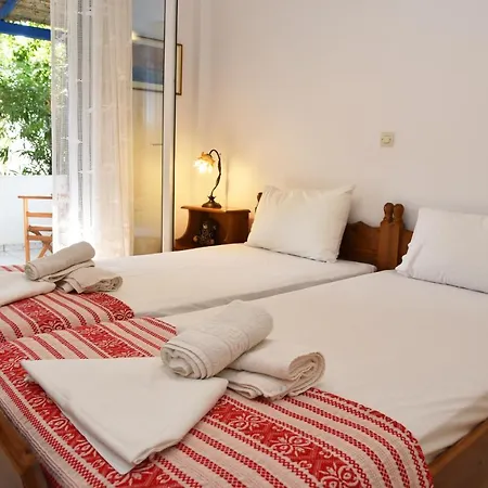Andros 2 Berdrooms 4 Persons Cycladic House. Дом отдыха